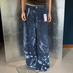 NWT Wide Leg Bratz Bleached Design Jeans